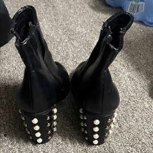 Express Black Heeled Boots with Studs